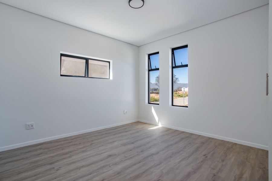 2 Bedroom Property for Sale in Honeydew Country Estate Western Cape